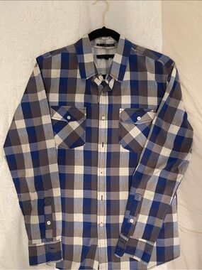 TwentyOne Men's Blue Plaid Button-Down Shirt